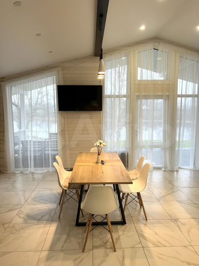 Коттедж 140 м² на участке 10 сот.