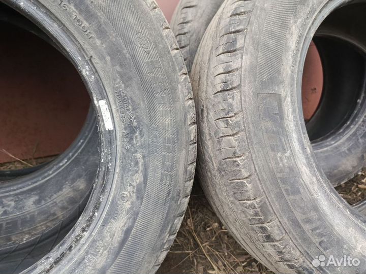 Michelin Latitude Tour HP 215/70 R16 100H