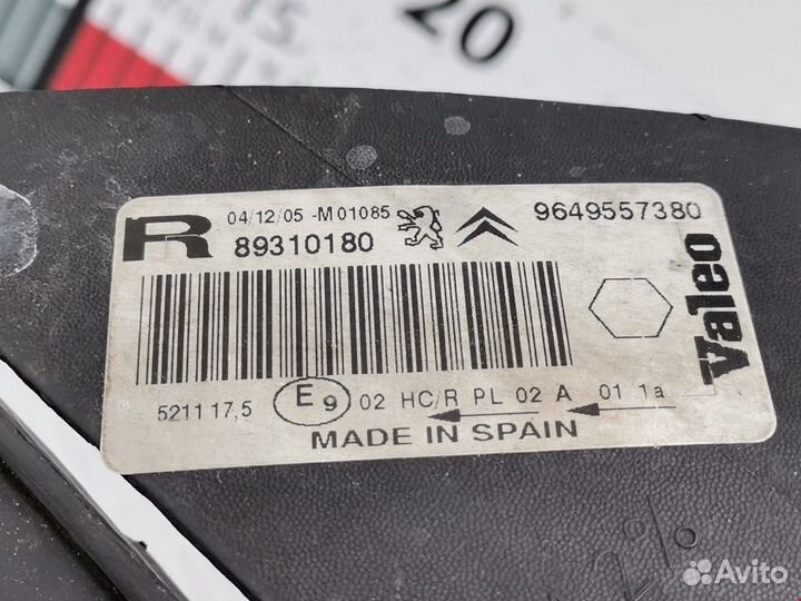 Фара передняя для Peugeot-Citroen Picasso 6205W0