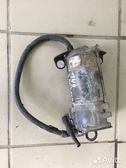 Компрессор пневмоподвески на запчасти Mercedes