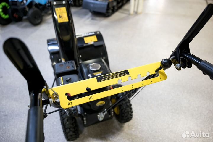 Снегоуборщик Huter 4100 SGC витрина