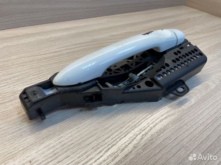 Ручка двери внешняя передняя левая LADA X-Ray