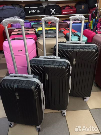 Чемодан на колесах