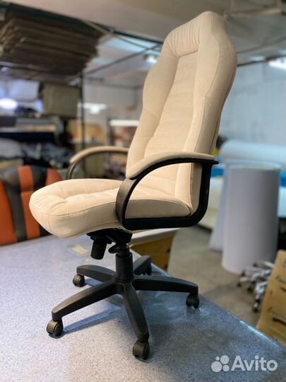 Кресло офисное