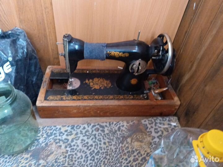 Швейная машина Подольск