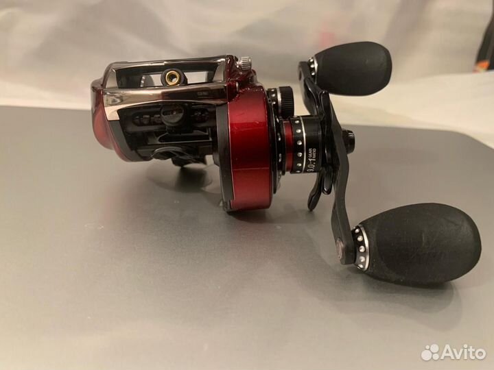 Катушка Abu Garcia Revo RV03 Rocket-L