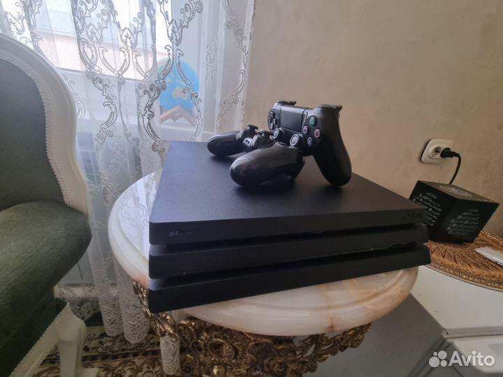 Sony playstation 4 PS4 pro 1tb