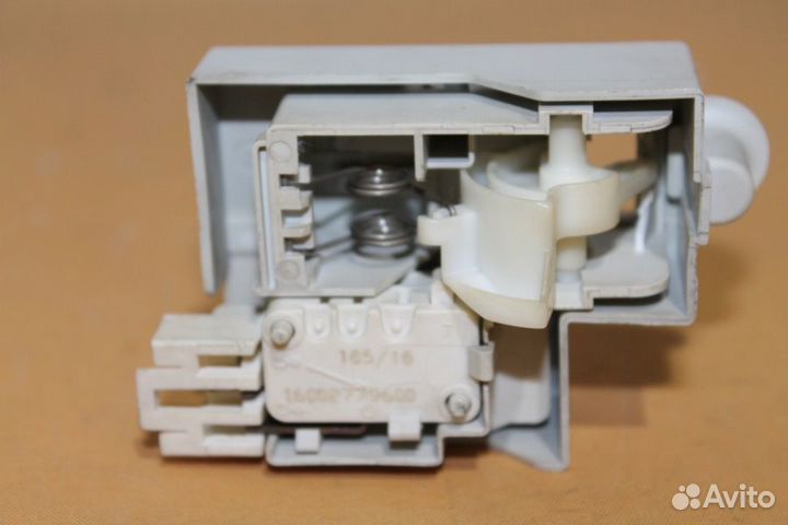 Замок люка Ariston C00296405 бу. 5745