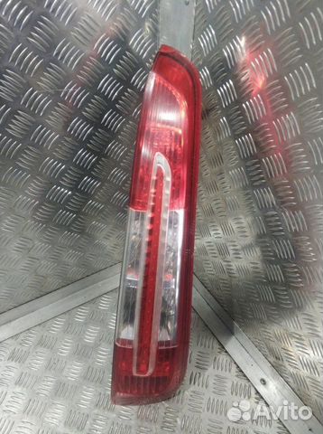 Фонарь правый Ford C-Max MK1 qqdb 2007