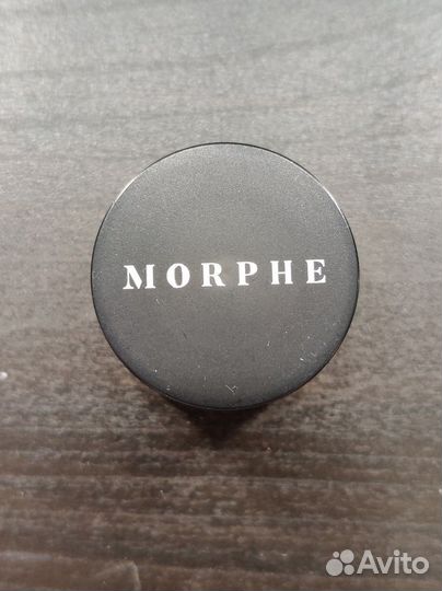 Morphe помада для бровей