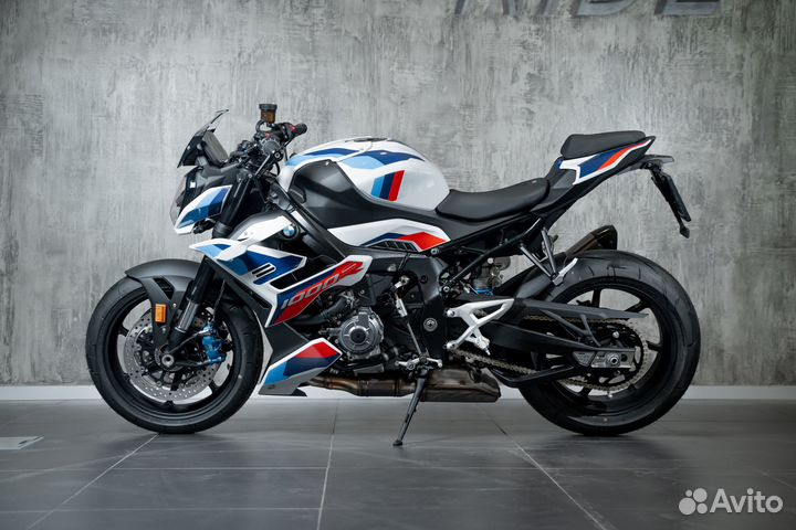 BMW M 1000 R, 2024