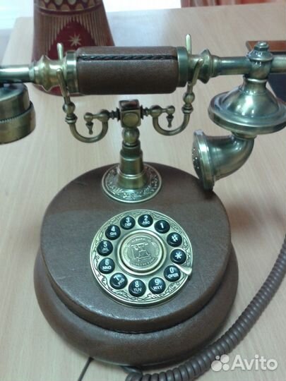 Телефоные аппараты разные