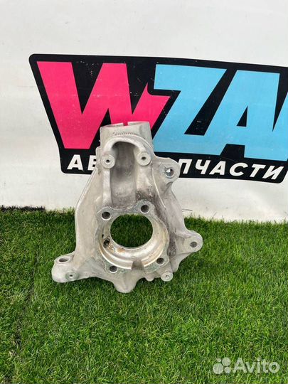 Кулак передний левый BMW 2 G42 (2021 - 2023)