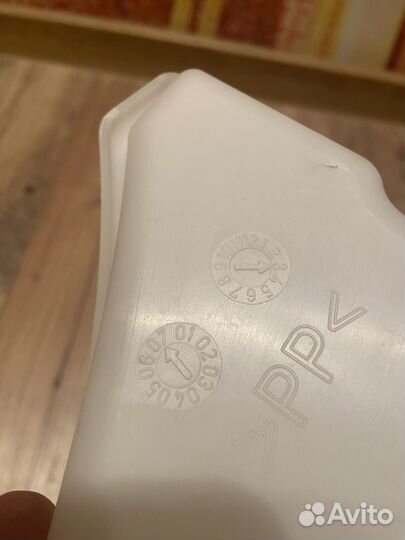 Бачок омывателя лобового стекла Range Rover 3