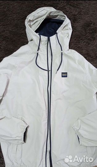 Ветровка pull&bear