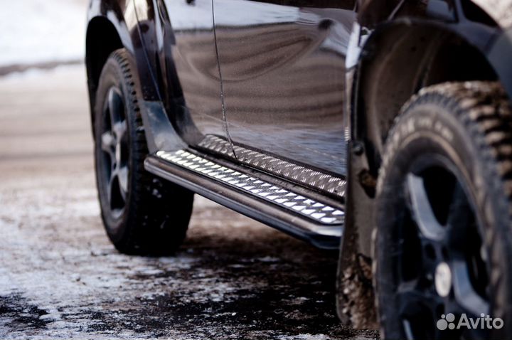 Подножки Renault Duster