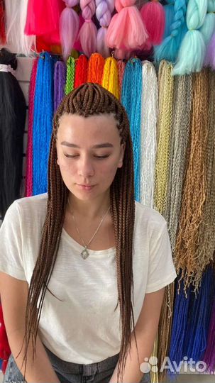 Обучение афроплетению, брейдер