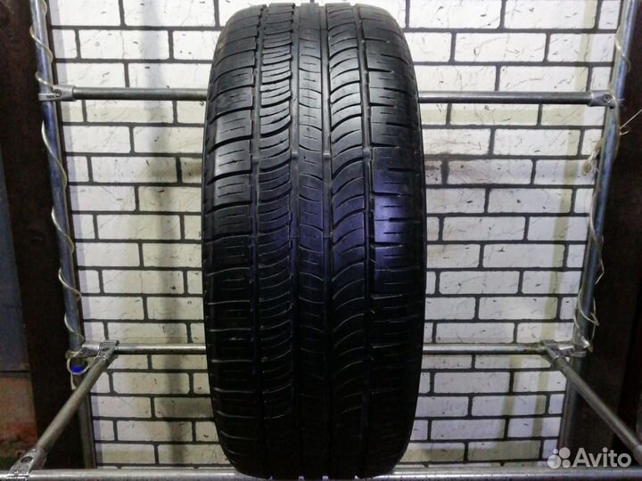 Pirelli Scorpion Zero Asimmetrico 235/60 R17 102V