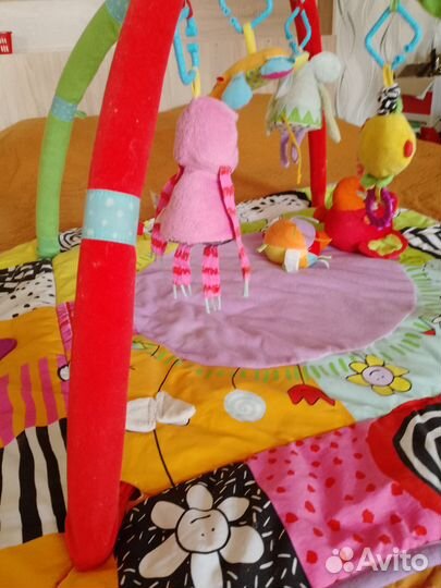 Развивающий коврик