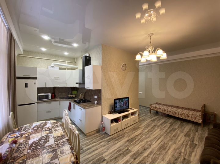 3-к. квартира, 61 м², 1/4 эт.