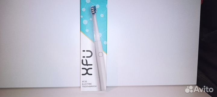 Новая Электрическая зубная щетка с 3 насадками