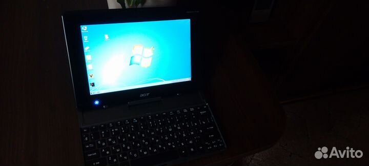 Планшет Acer iconia tab W500