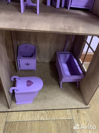 Домик кукольный