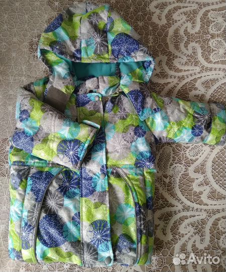 Куртка на девочку