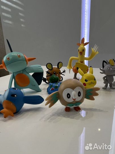 Игрушки пикачу