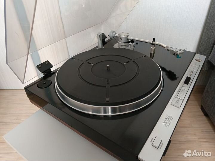 Проигрыватель винила sony ps-x65c