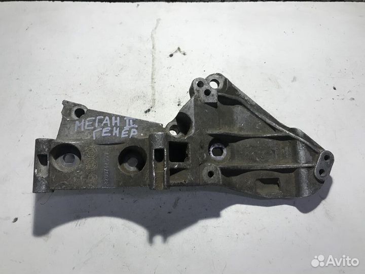 Кронштейн генератора Renault Megan 2
