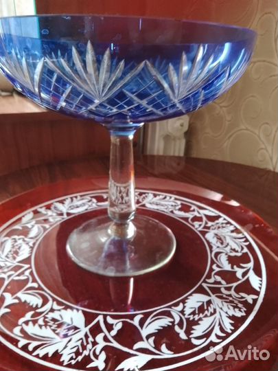 Ваза для фруктов, конфетницы