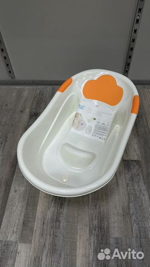 Детская ванночка для купания с горкой