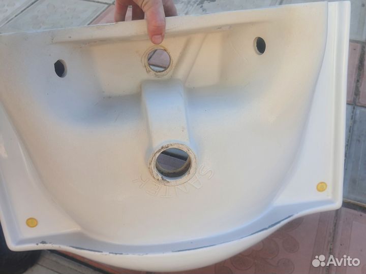 Раковина в ванную бу