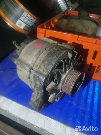 Генератор Ауди 100 80 200 A6 C4 2.2 2.3