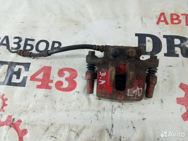 Суппорт задний левый Mitsubishi Lancer 10 седан