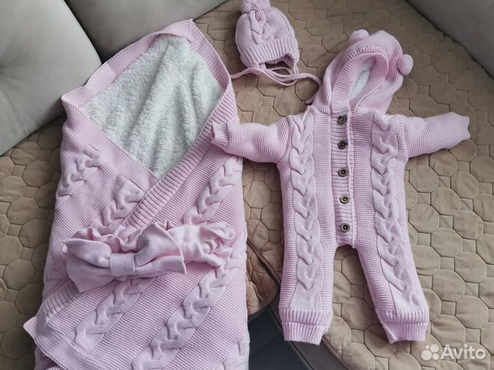 Комплект на выписку для девочки зима