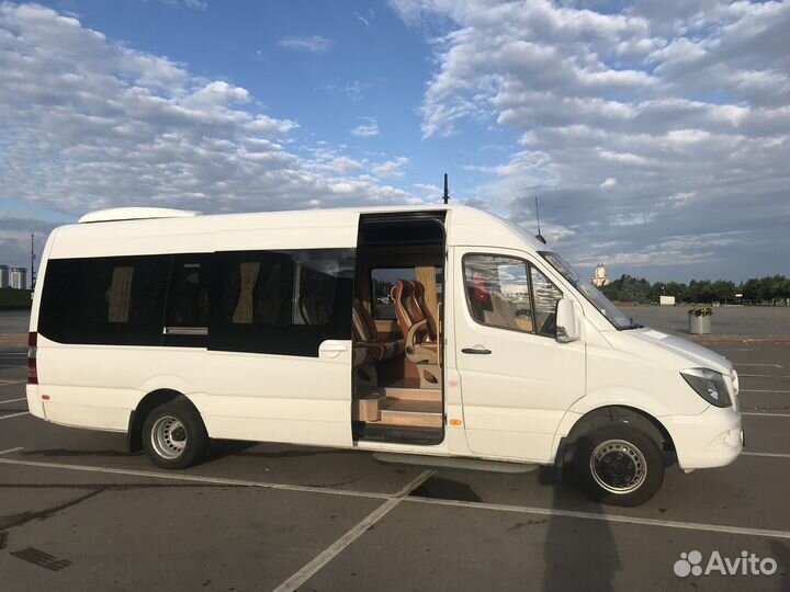 Аренда микроавтобуса Mercedes vip с водителем