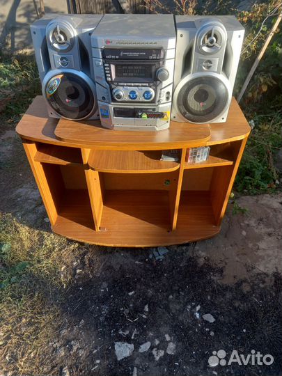 Музыкальный центр lg