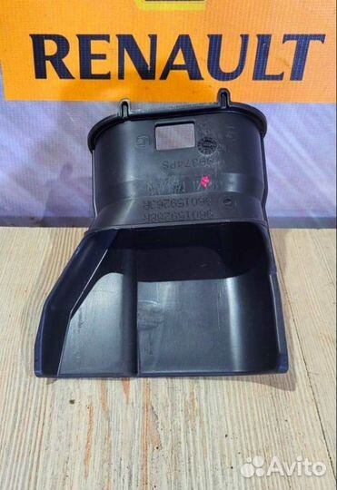 Патрубок воздухозаборника Воздухозаборник renault sandero 2 stepway