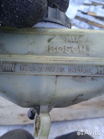 Бачок гтц Форд Фокус 1