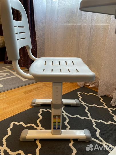 Растущая парта со стулом