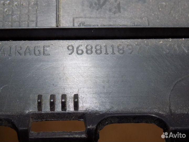 Накладка (кузов внутри) 508 2010