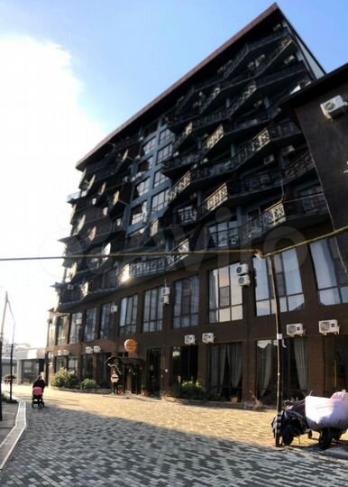 Апартаменты-студия, 756 м², 1/9 эт.