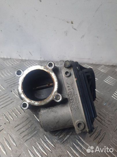 Дроссельная заслонка Ford Focus 2 1.6 shda 2007