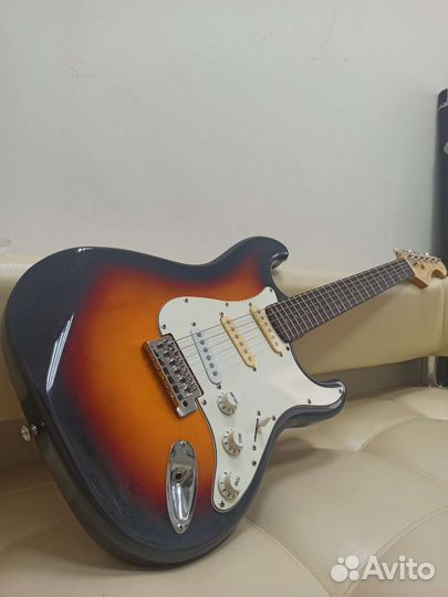 Tenson Stratocaster электрогитара