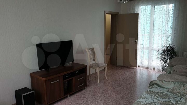 2-к. квартира, 64,6 м², 4/18 эт.