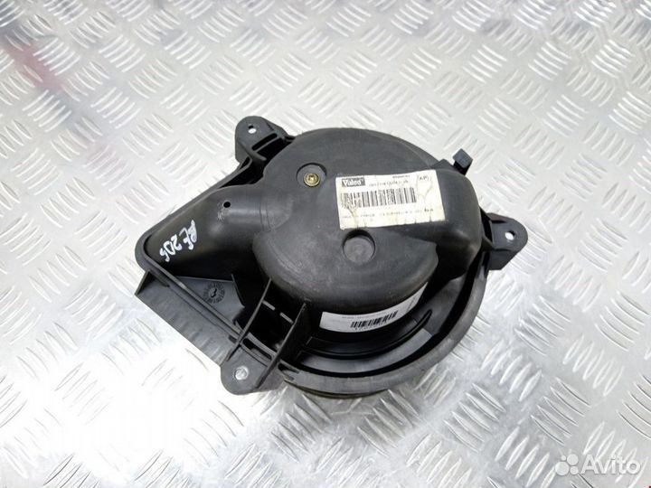 Моторчик печки Peugeot 406 1999 6441K9