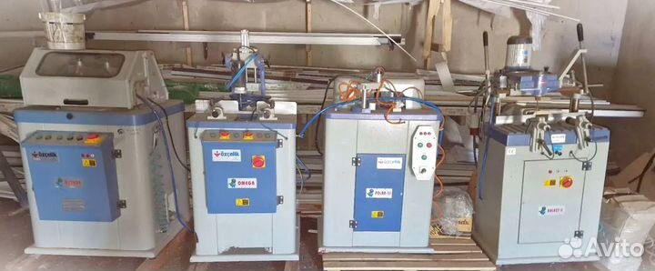 Ozcelik Одноголовый комплект для производства окон