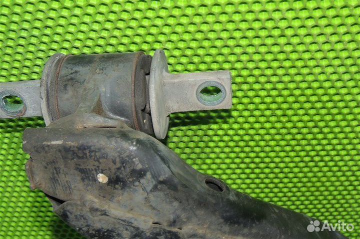 Рычаг задний правый Honda Odyssey RB1 K24A 2006